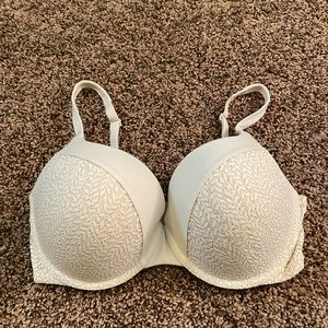 Victoria’s Secret Perfect Shape Body Bra 34DDD
